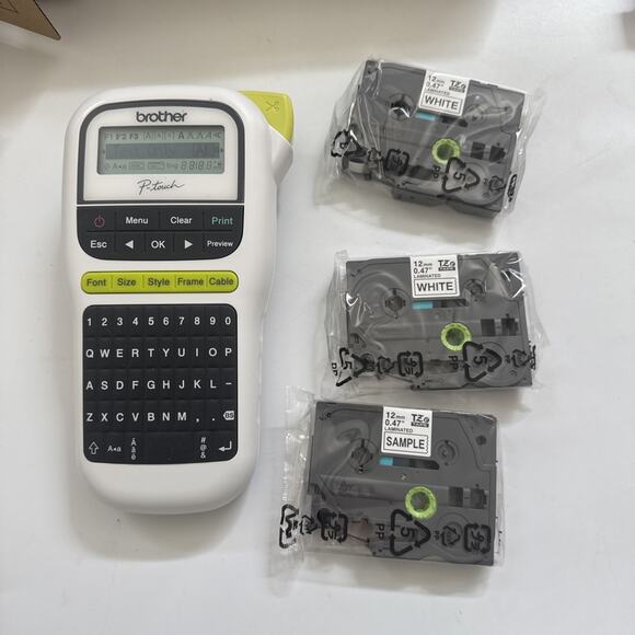 Brother P-Touch PTH110BP Easy Portable Label Maker w/INK NO CHARGER READ - Picture 2 of 10